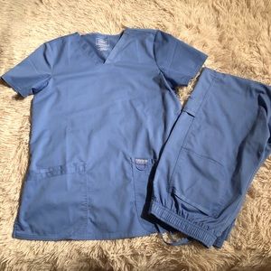 Ceil Blue Small Scrub Top & Bottom